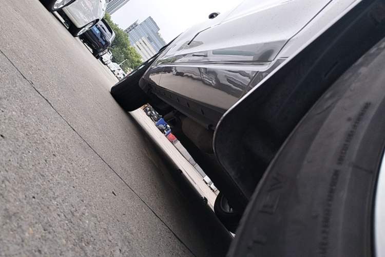 Used Li Auto ONE 2021 Extended-Range 6-Seater Version Right Side Sill