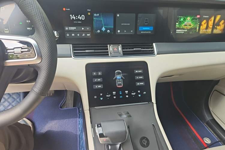 Used Li Auto ONE 2021 Extended-Range 6-Seater Version Audio And AC Panel