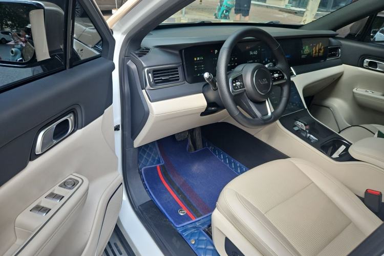 Used Li Auto ONE 2021 Extended-Range 6-Seater Version Driver Seat