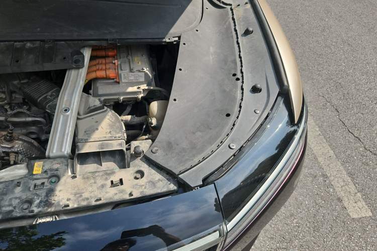 Used Li Auto ONE 2021 Extended-Range 6-Seater Version Engine Bay Left