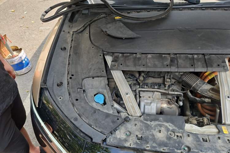 Used Li Auto ONE 2021 Extended-Range 6-Seater Version Engine Bay Right