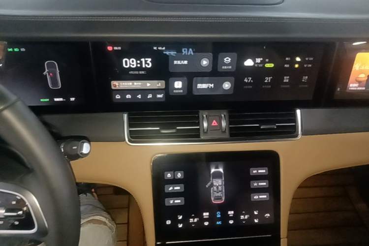 Used Li Auto ONE 2021 Extended-Range 6-Seater Version Audio And AC Panel