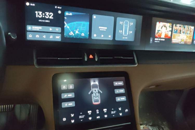 Used Li Auto ONE 2021 Extended-Range 6-Seater Version Audio And AC Panel