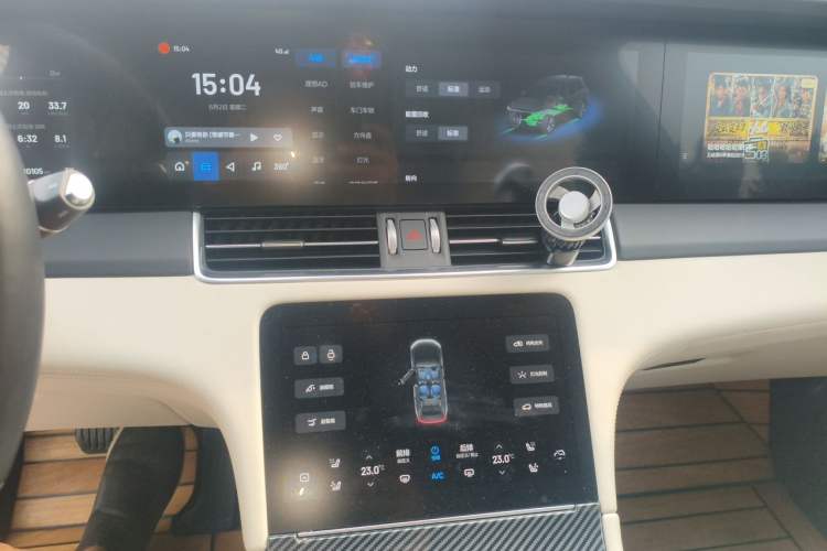 Used Li Auto ONE 2021 Extended-Range 6-Seater Version Audio And AC Panel