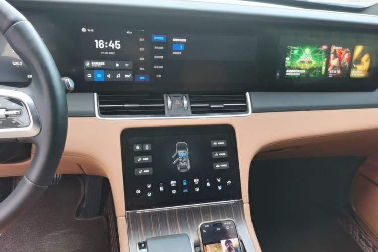 Used Li Auto ONE 2021 Extended-Range 6-Seater Version Audio And AC Panel