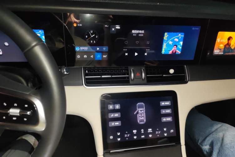 Used Li Auto ONE 2021 Extended-Range 6-Seater Version Audio And AC Panel