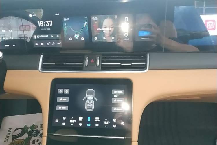 Used Li Auto ONE 2021 Extended-Range 6-Seater Version Audio And AC Panel