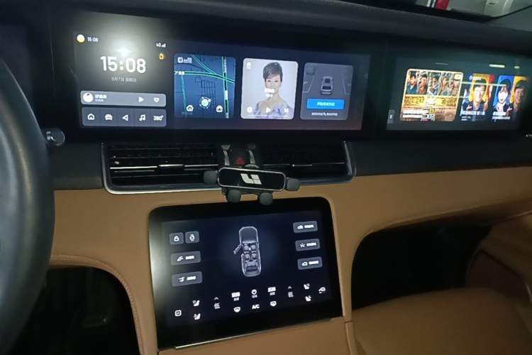 Used Li Auto ONE 2021 Extended-Range 6-Seater Version Audio And AC Panel