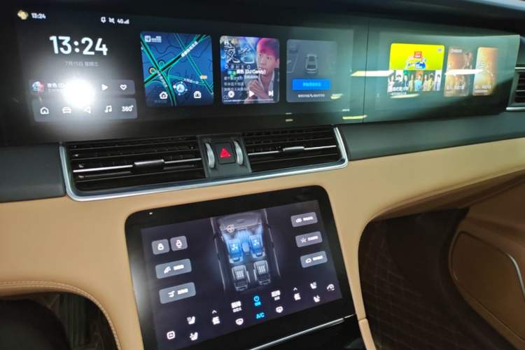 Used Li Auto ONE 2021 Extended-Range 6-Seater Version Audio And AC Panel