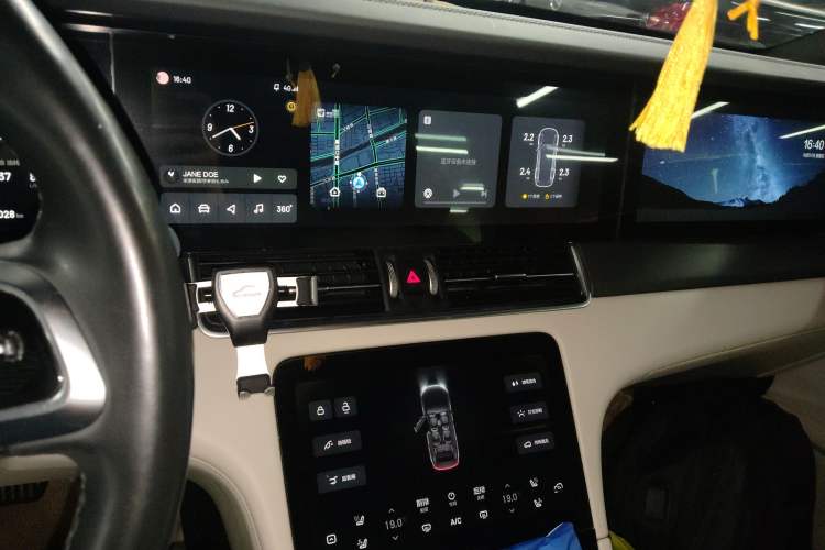 Used Li Auto ONE 2021 Extended-Range 6-Seater Version Audio And AC Panel