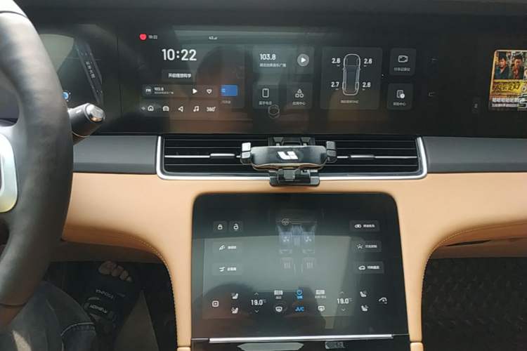 Used Li Auto ONE 2021 Extended-Range 6-Seater Version Audio And AC Panel