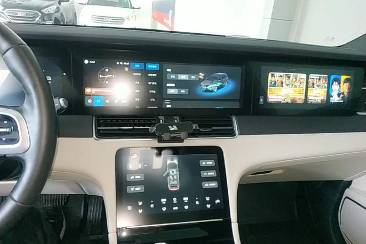 Used Li Auto ONE 2021 Extended-Range 6-Seater Version Audio And AC Panel