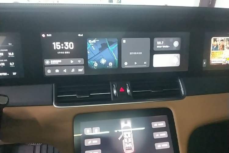 Used Li Auto ONE 2021 Extended-Range 6-Seater Version Audio And AC Panel