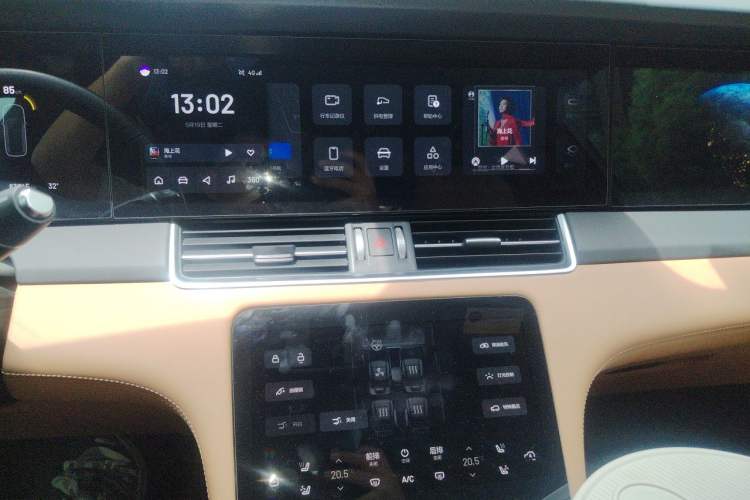 Used Li Auto ONE 2021 Extended-Range 6-Seater Version Audio And AC Panel