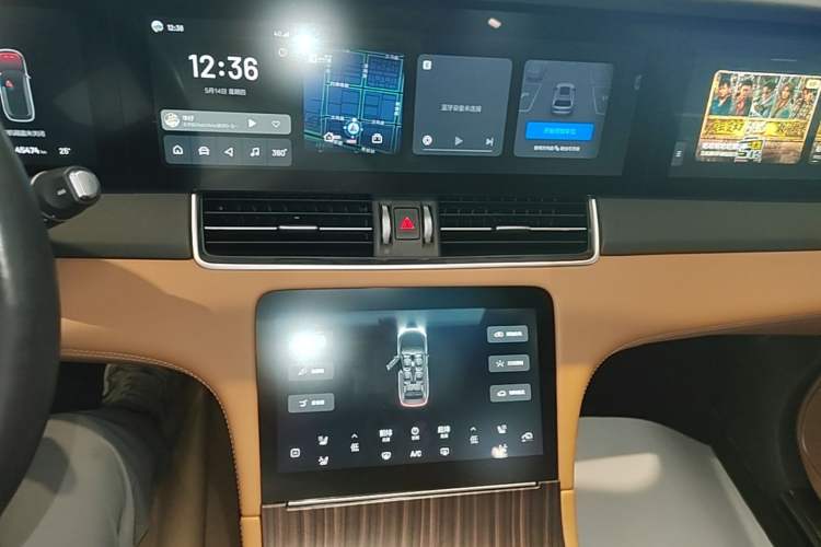 Used Li Auto ONE 2021 Extended-Range 6-Seater Version Audio And AC Panel