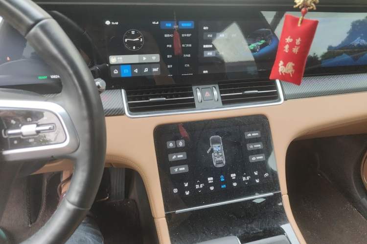 Used Li Auto ONE 2021 Extended-Range 6-Seater Version Audio And AC Panel