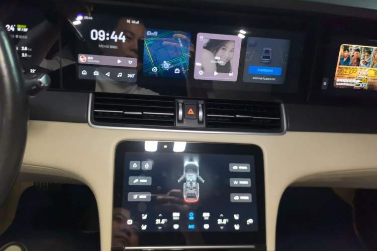 Used Li Auto ONE 2021 Extended-Range 6-Seater Version Audio And AC Panel