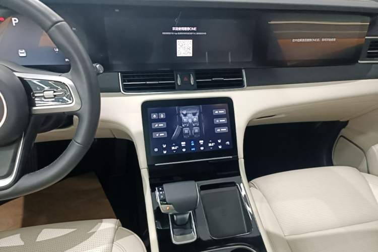 Used Li Auto ONE 2021 Extended-Range 6-Seater Version Audio And AC Panel