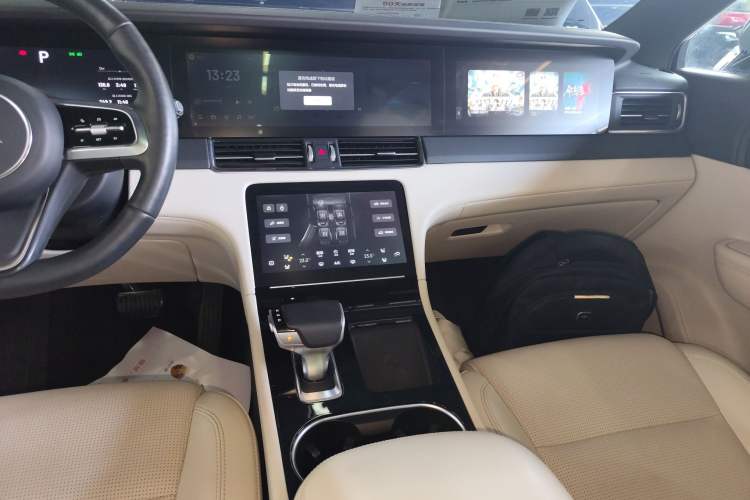 Used Li Auto ONE 2021 Extended-Range 6-Seater Version Audio And AC Panel