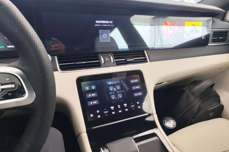 Used Li Auto ONE 2021 Extended-Range 6-Seater Version Audio And AC Panel