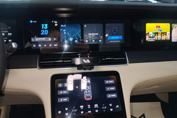 Used Li Auto ONE 2021 Extended-Range 6-Seater Version Audio And AC Panel