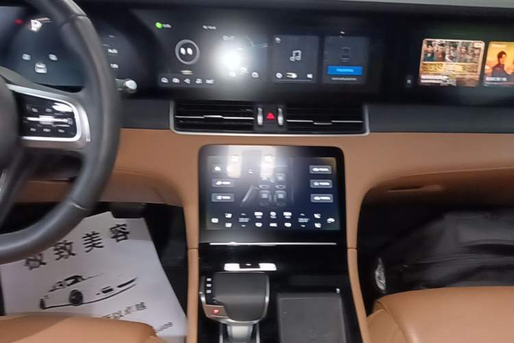 Used Li Auto ONE 2021 Extended-Range 6-Seater Version Audio And AC Panel
