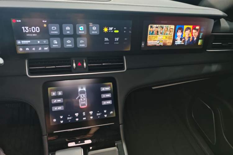 Used Li Auto ONE 2021 Extended-Range 6-Seater Version Audio And AC Panel