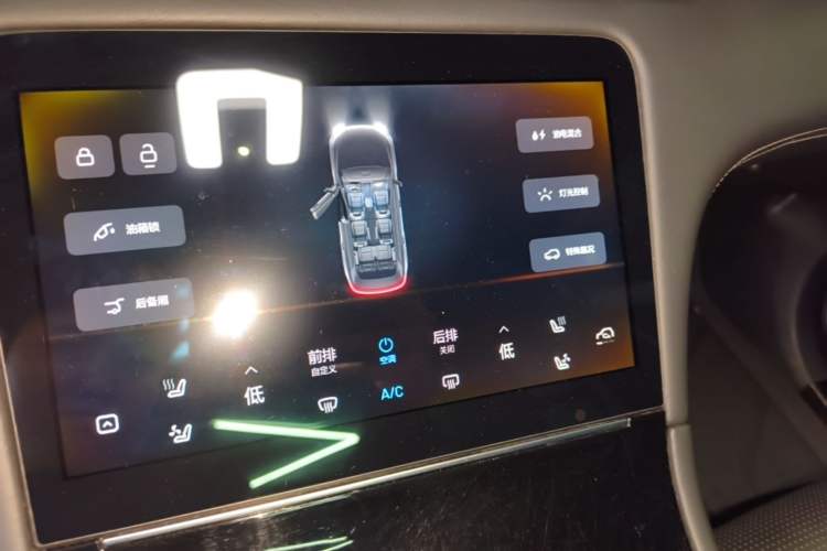 Used Li Auto ONE 2021 Extended-Range 6-Seater Version Audio And AC Panel