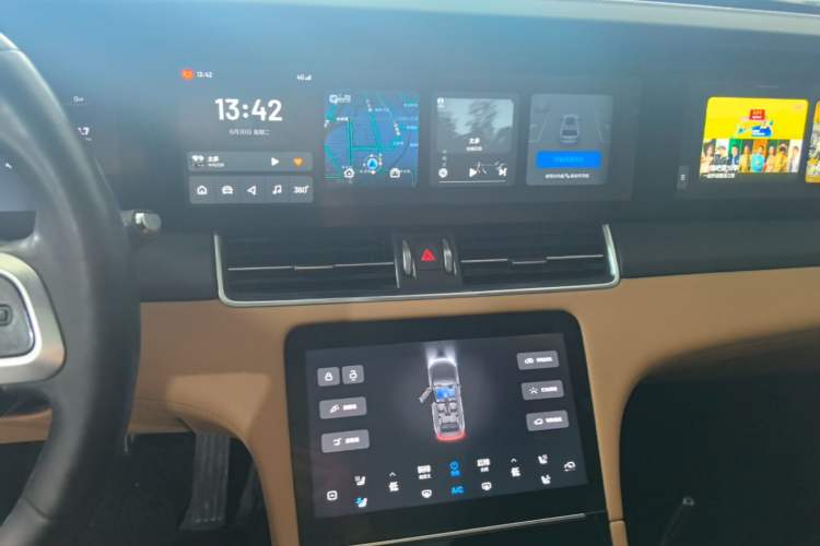 Used Li Auto ONE 2021 Extended-Range 6-Seater Version Audio And AC Panel