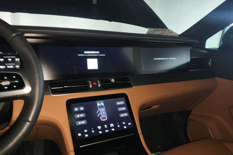 Used Li Auto ONE 2021 Extended-Range 6-Seater Version Audio And AC Panel