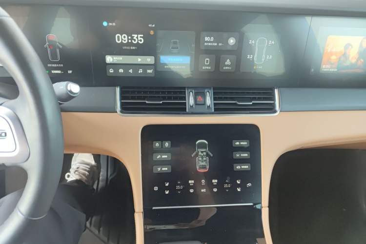 Used Li Auto ONE 2021 Extended-Range 6-Seater Version Audio And AC Panel