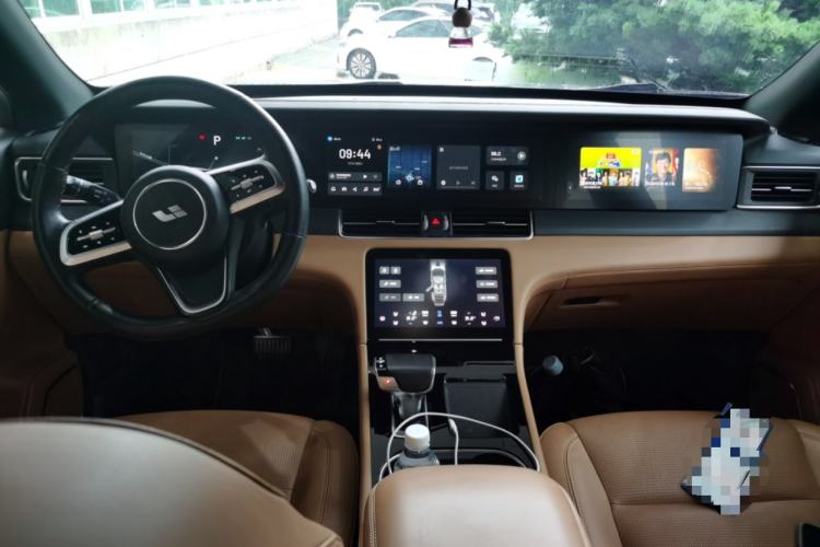 Used Li Auto ONE 2021 Extended-Range 6-Seater Version Center Console