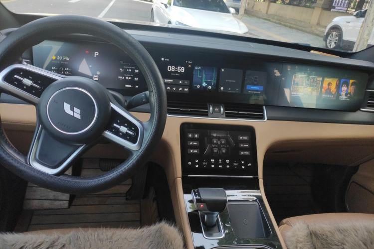 Used Li Auto ONE 2021 Extended-Range 6-Seater Version Center Console