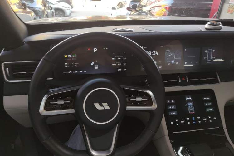 Used Li Auto ONE 2021 Extended-Range 6-Seater Version Center Console