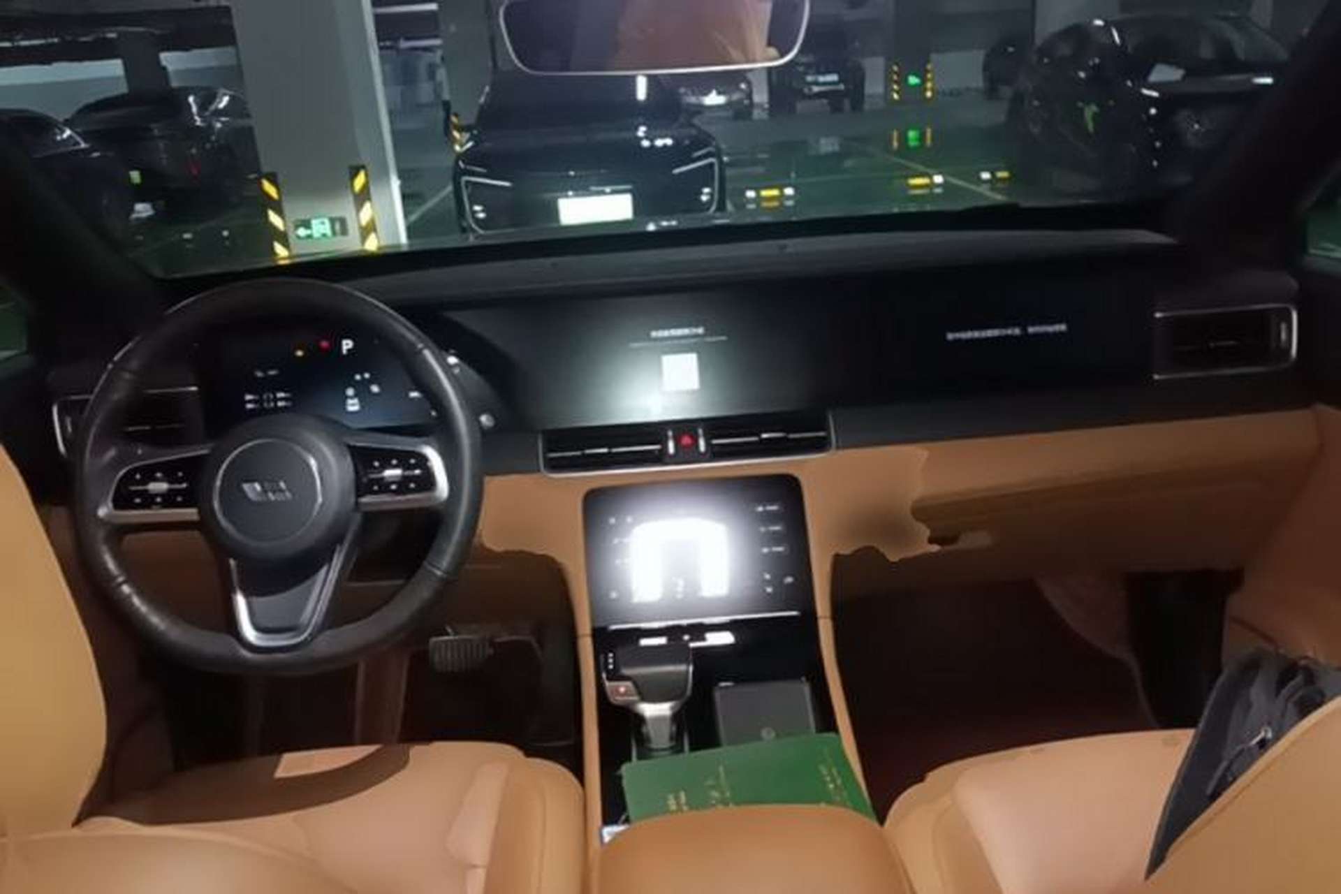 Used Li Auto ONE 2021 Extended-Range 6-Seater Version Center Console