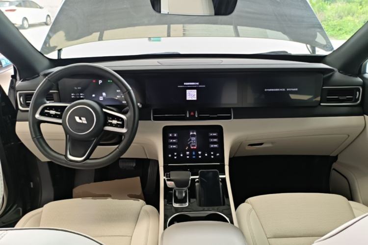 Used Li Auto ONE 2021 Extended-Range 6-Seater Version Center Console