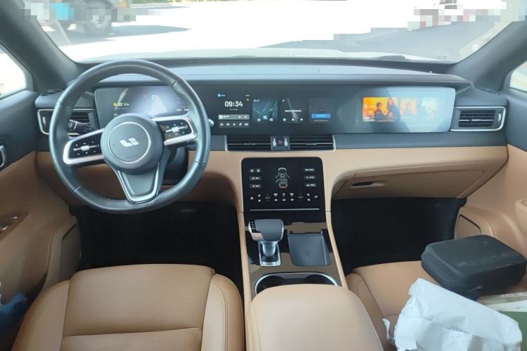 Used Li Auto ONE 2021 Extended-Range 6-Seater Version Center Console