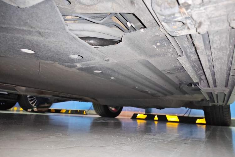 Used Li Auto ONE 2021 Extended-Range 6-Seater Version Chassis Front Left