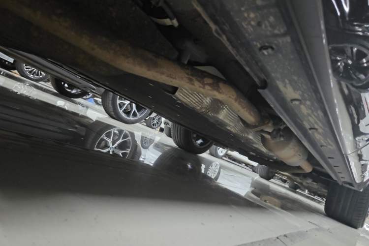 Used Li Auto ONE 2021 Extended-Range 6-Seater Version Chassis Rear Right