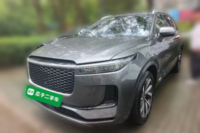 Ojetý Li Auto ONE 2021 Extended-Range 6-Seater Version