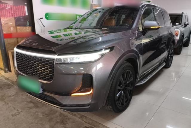 Ojetý Li Auto ONE 2021 Extended-Range 6-Seater Version