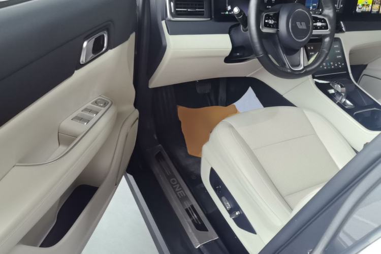 Used Li Auto ONE 2021 Extended-Range 6-Seater Version Driver Seat