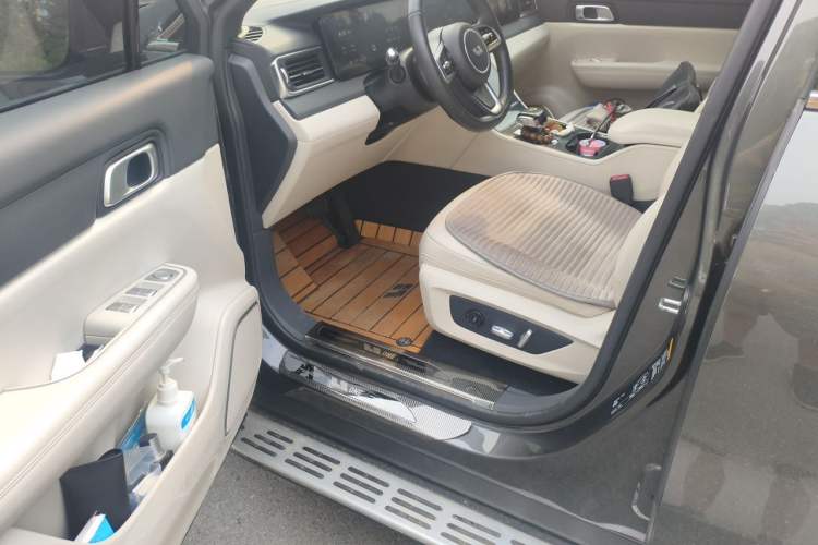 Used Li Auto ONE 2021 Extended-Range 6-Seater Version Driver Seat
