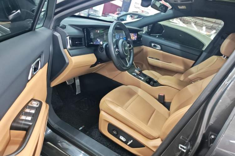 Used Li Auto ONE 2021 Extended-Range 6-Seater Version Driver Seat