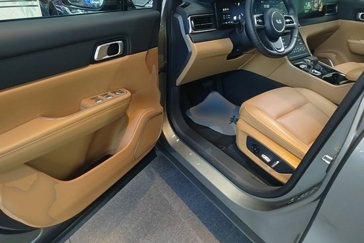 Used Li Auto ONE 2021 Extended-Range 6-Seater Version Driver Seat