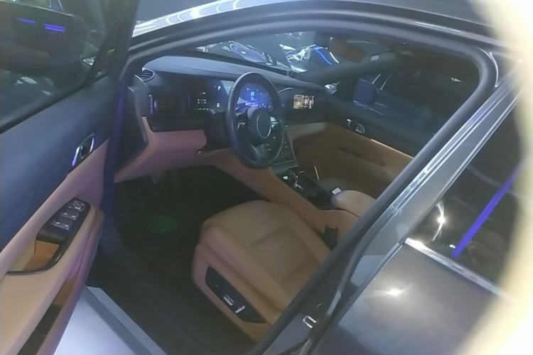 Used Li Auto ONE 2021 Extended-Range 6-Seater Version Driver Seat