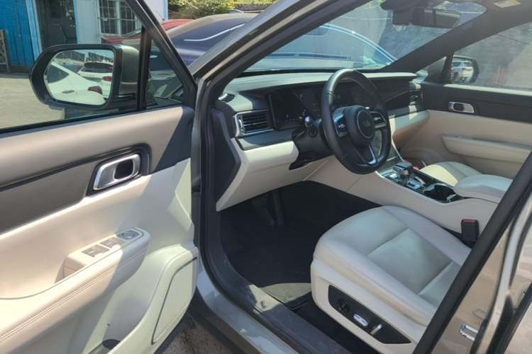 Used Li Auto ONE 2021 Extended-Range 6-Seater Version Driver Seat
