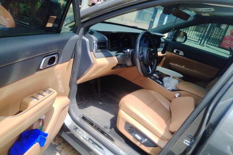 Used Li Auto ONE 2021 Extended-Range 6-Seater Version Driver Seat