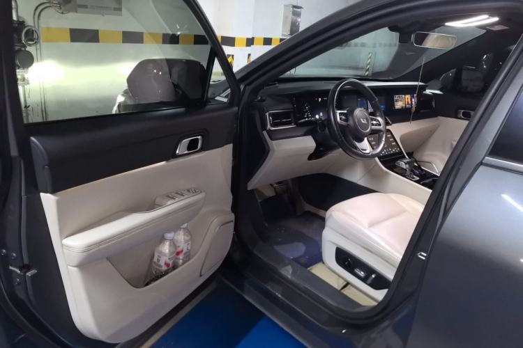 Used Li Auto ONE 2021 Extended-Range 6-Seater Version Driver Seat