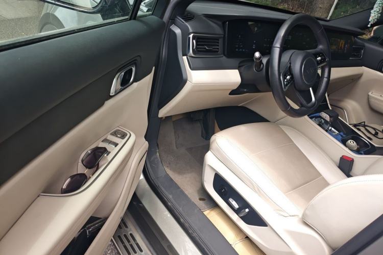 Used Li Auto ONE 2021 Extended-Range 6-Seater Version Driver Seat